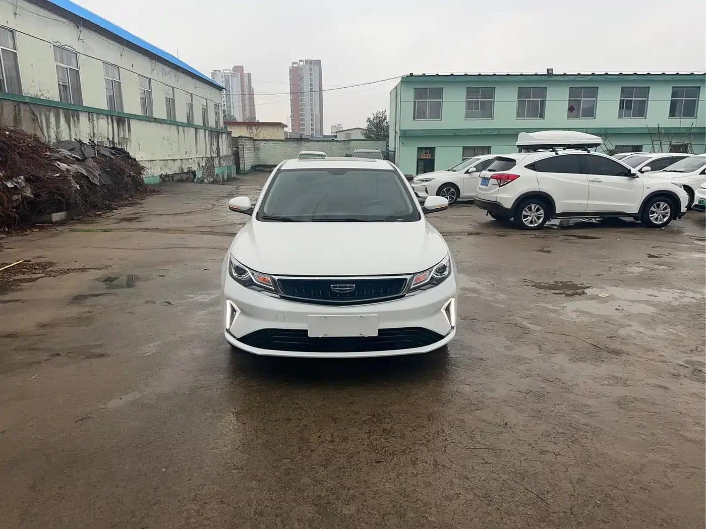 Geely Emgrand GL 2020 1.4T CVT Luxury Edition — миниатюра 2