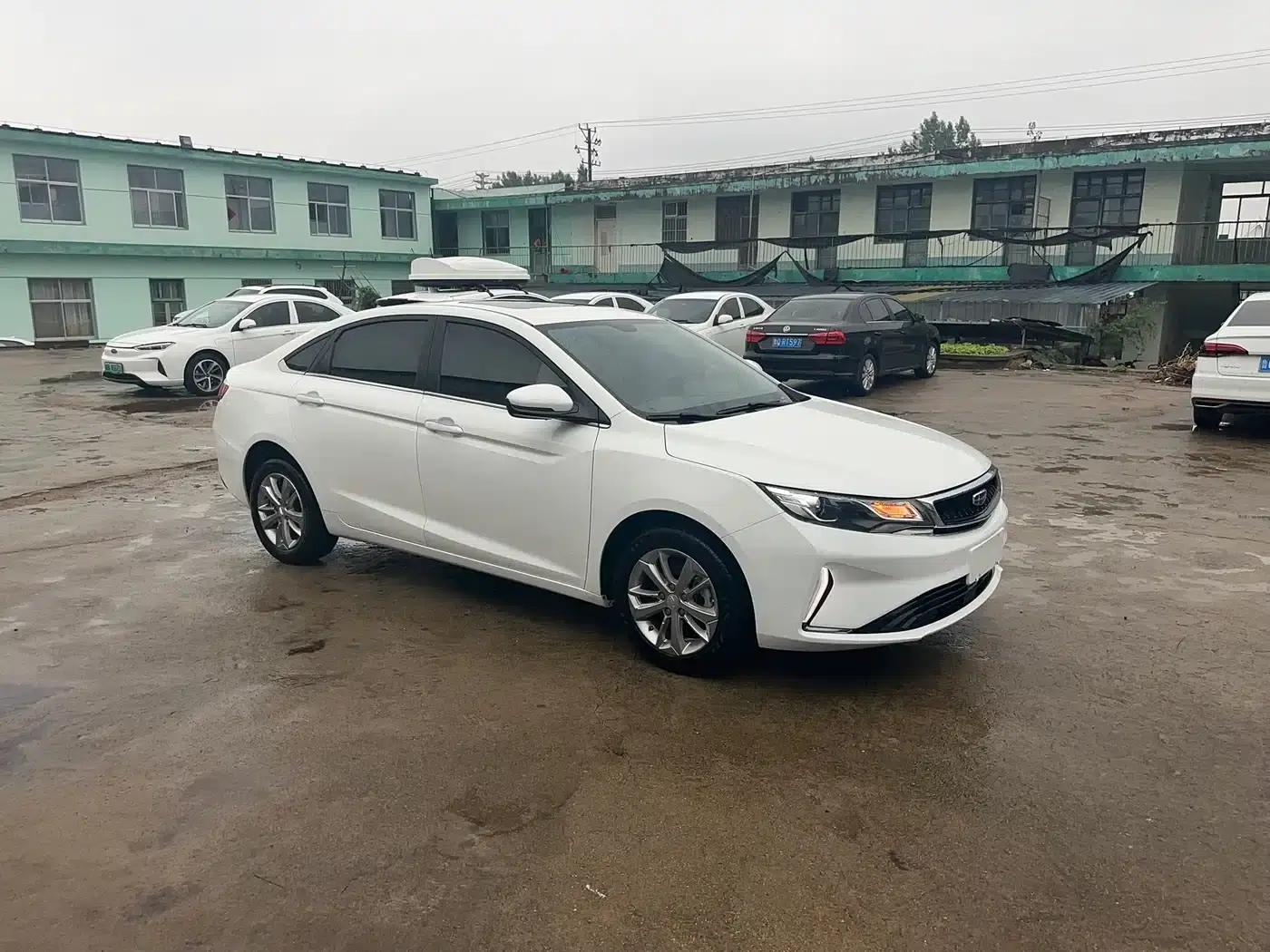 Geely Emgrand GL 2020 1.4T CVT Luxury Edition — миниатюра 3