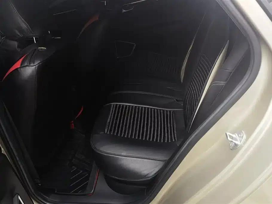 Geely Emgrand GL 2021 UP 1.4T CVT Leading Edition — миниатюра 11