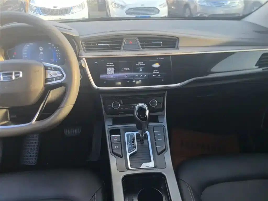 Geely Emgrand GL 2021 UP 1.4T CVT Leading Edition — миниатюра 13