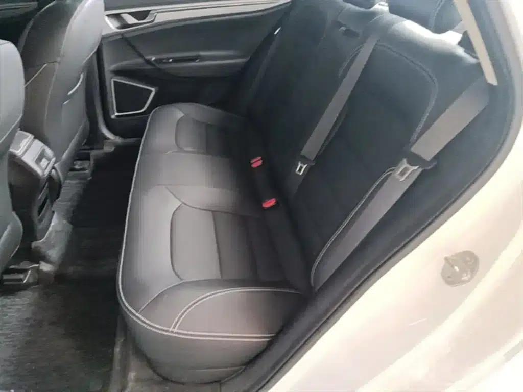 Geely Emgrand GL 2019 1.4T CVT Elite Smart Edition — миниатюра 17