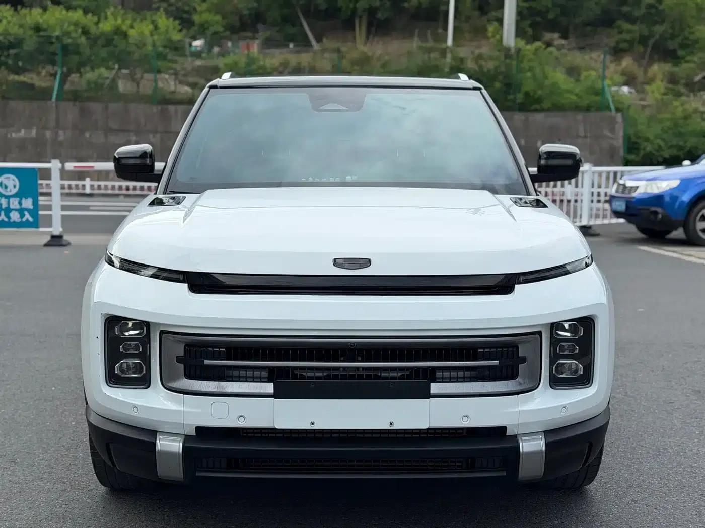 Geely ICON 2023 1.5TD Chocolate Premium Edition — миниатюра 2