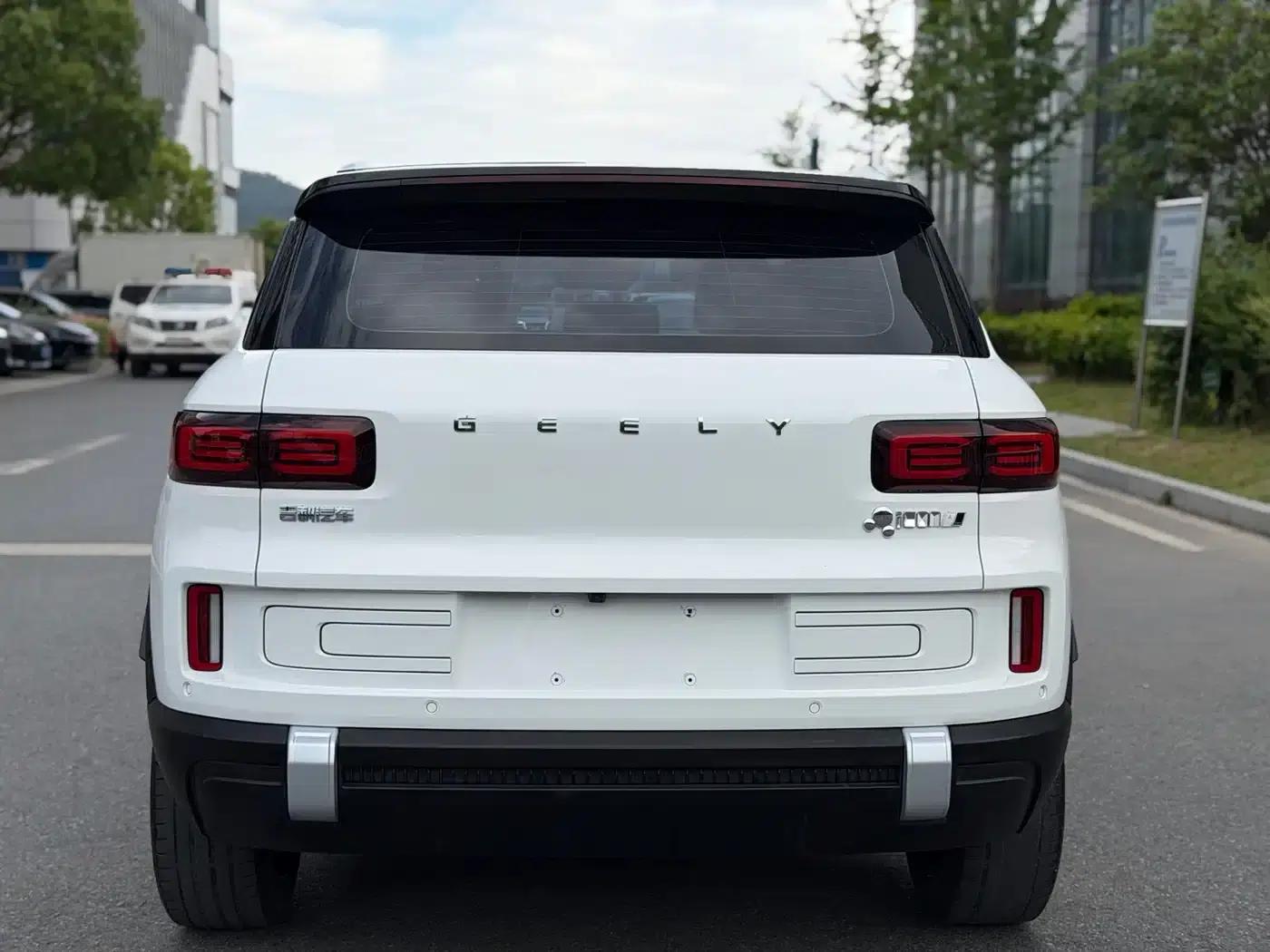 Geely ICON 2023 1.5TD Chocolate Premium Edition — миниатюра 14