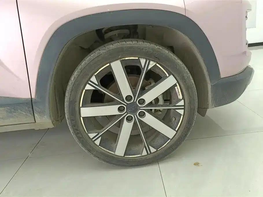 Geely ICON 2023 1.5TD Chocolate Edition — миниатюра 6