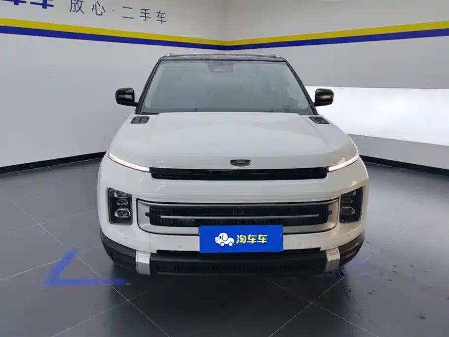 Geely ICON 2023 1.5TD Chocolate Premium Edition — миниатюра 2