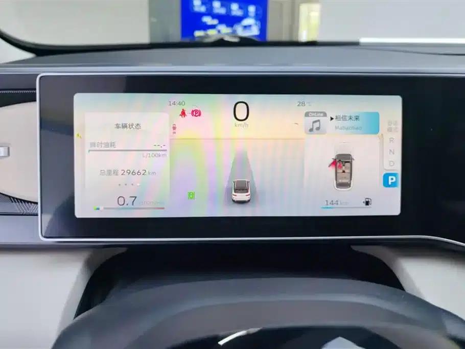 Geely ICON 2023 1.5TD Chocolate Premium Edition — миниатюра 14