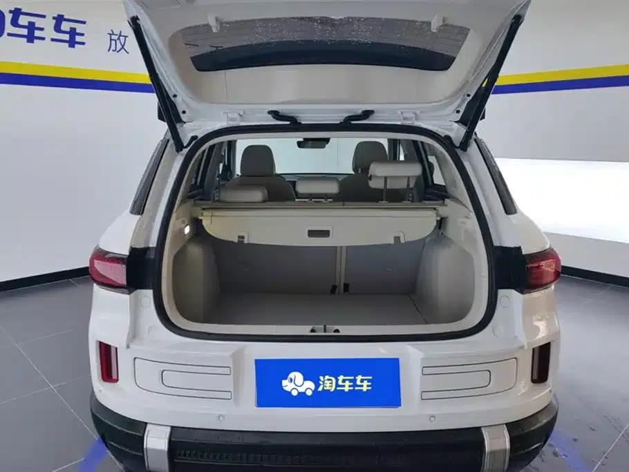 Geely ICON 2023 1.5TD Chocolate Premium Edition — миниатюра 4