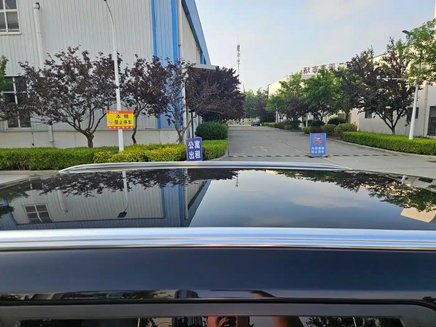 Geely ICON 2025 Linglong 1.5TD Ruyi Edition — миниатюра 13