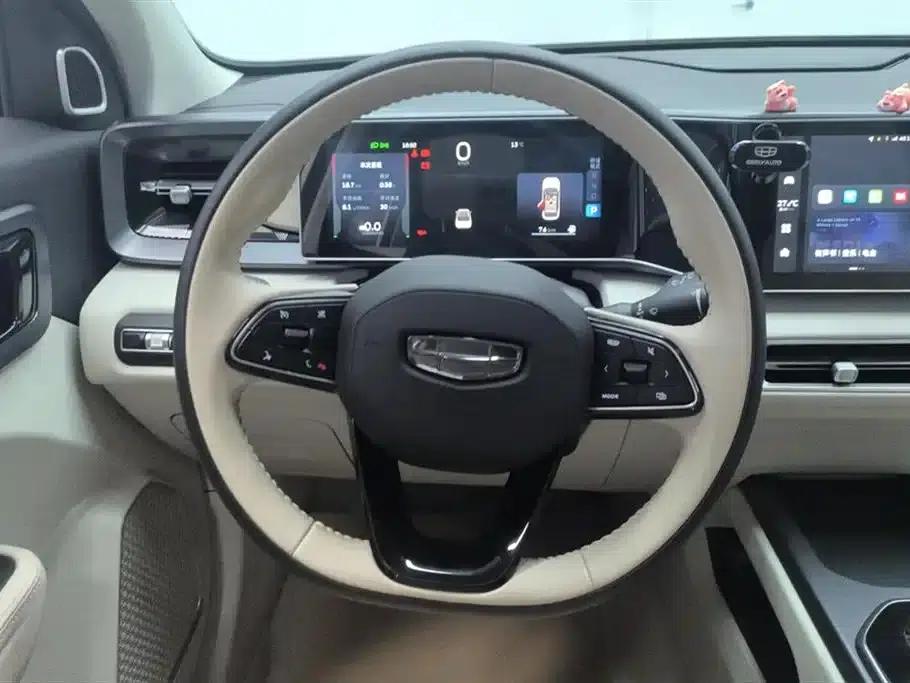 Geely ICON 2023 1.5TD Chocolate Edition — миниатюра 15