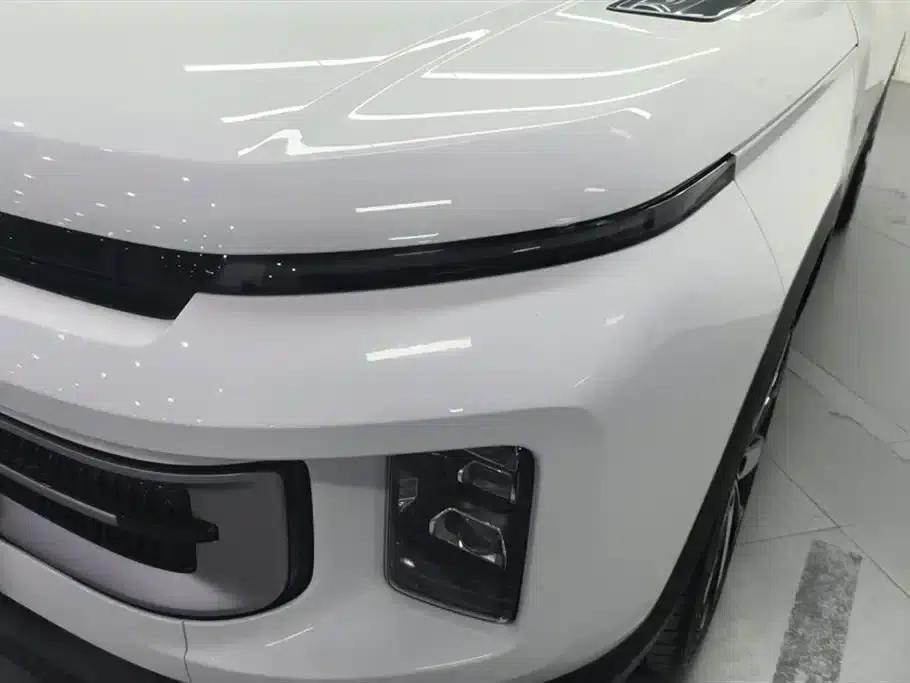Geely ICON 2023 1.5TD Chocolate Edition — миниатюра 5