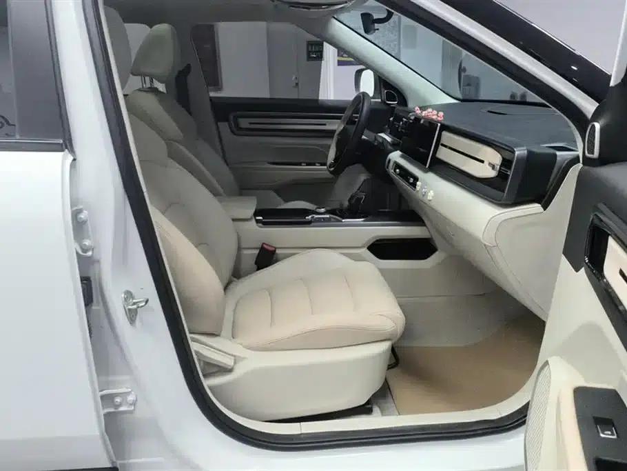 Geely ICON 2023 1.5TD Chocolate Edition — миниатюра 8