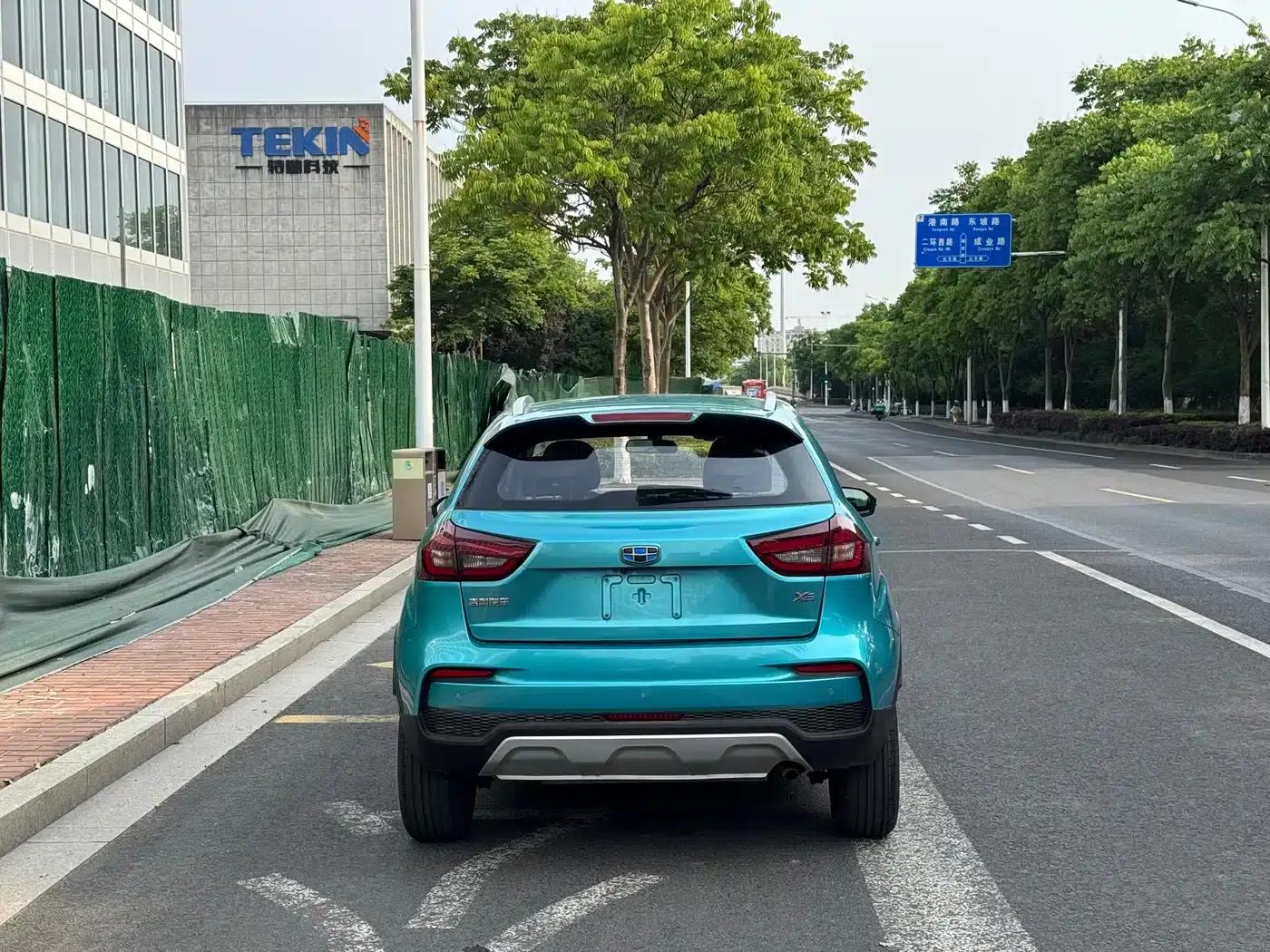Geely Vision X3 2021 PRO 1.5L CVT Premium — миниатюра 11
