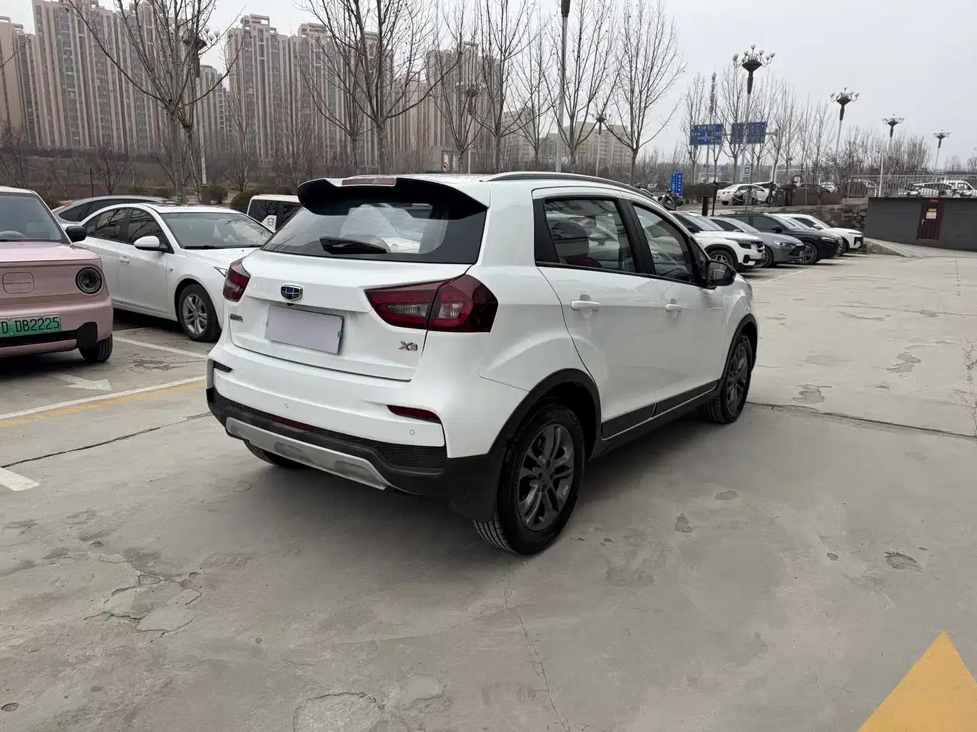 Geely Vision X3 2020 1.5L CVT Premium Edition — миниатюра 9
