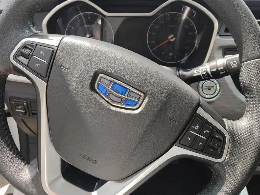 Geely Vision X3 2017 1.5L Automatic Premium Edition — миниатюра 15