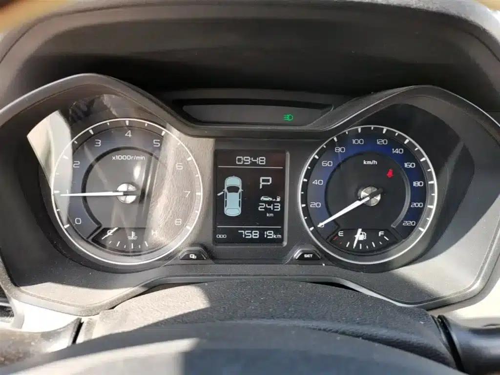 Geely Vision X3 2020 1.5L CVT Premium Edition — миниатюра 12