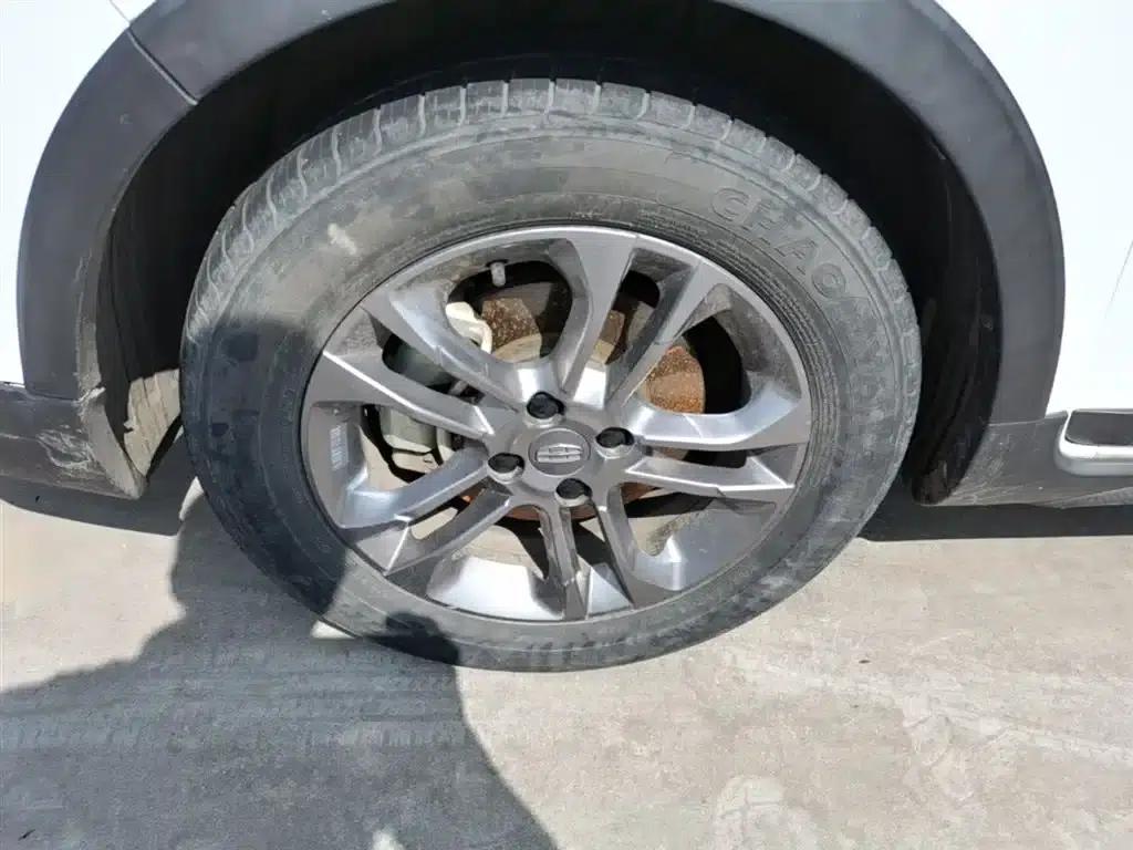 Geely Vision X3 2020 1.5L CVT Premium Edition — миниатюра 23