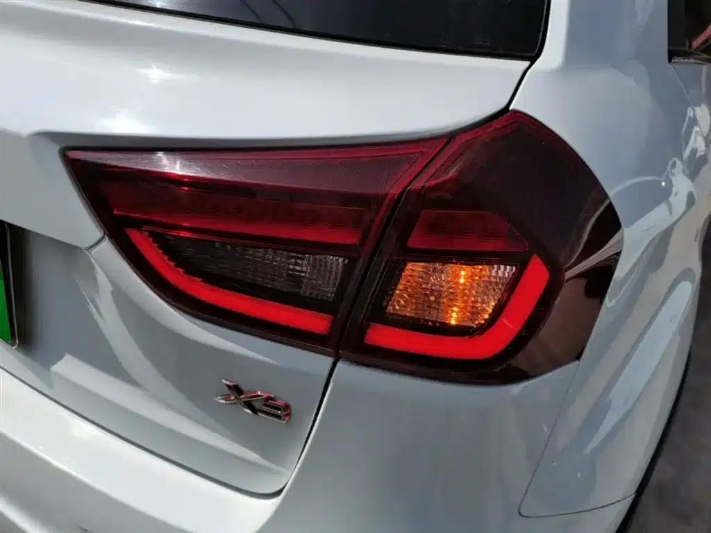 Geely Vision X3 2020 1.5L CVT Premium Edition — миниатюра 8