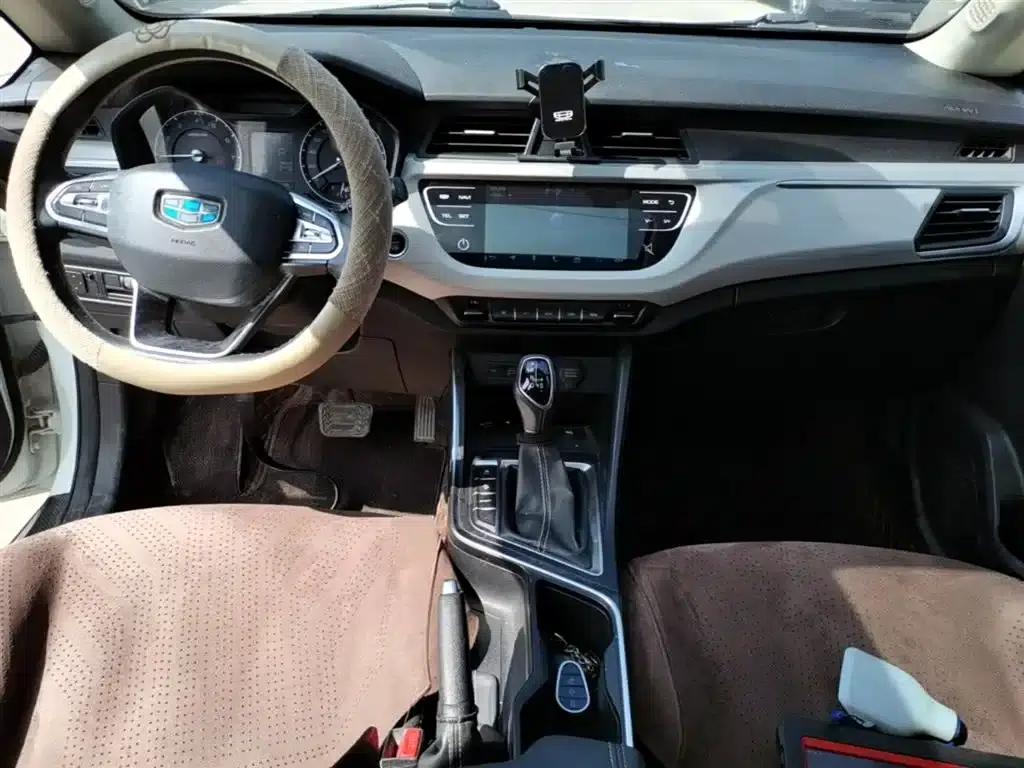 Geely Vision X3 2020 1.5L CVT Premium Edition — миниатюра 10
