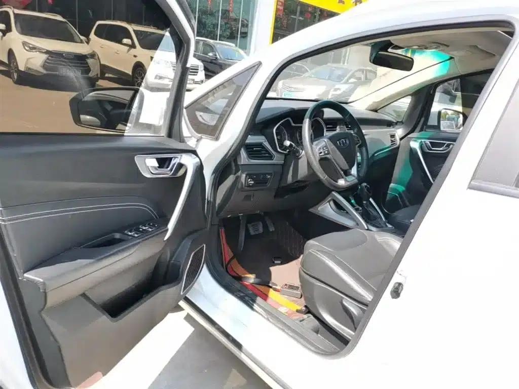 Geely Vision X3 2017 1.5L Automatic Premium Edition — миниатюра 16