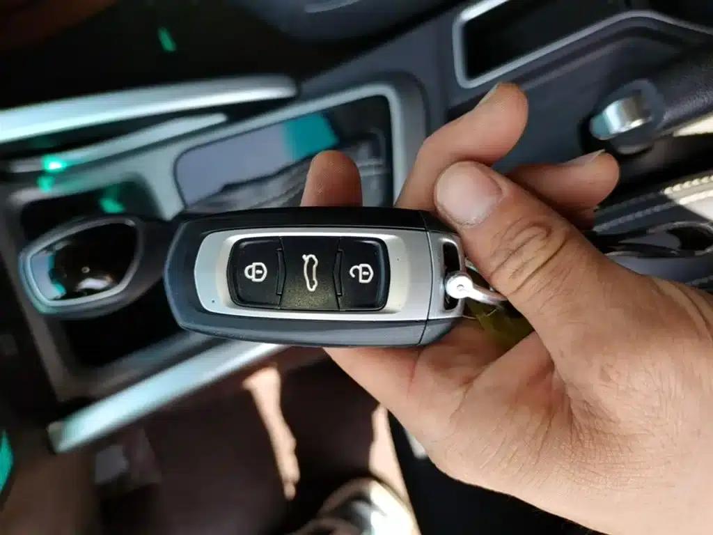 Geely Vision X3 2017 1.5L Automatic Premium Edition — миниатюра 9