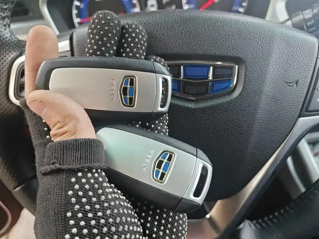 Geely Vision X3 2017 1.5L Automatic Premium Edition — миниатюра 12