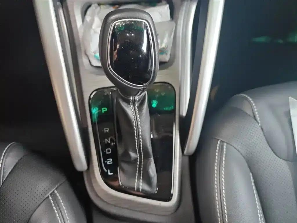 Geely Vision X3 2017 1.5L Automatic Premium Edition — миниатюра 7