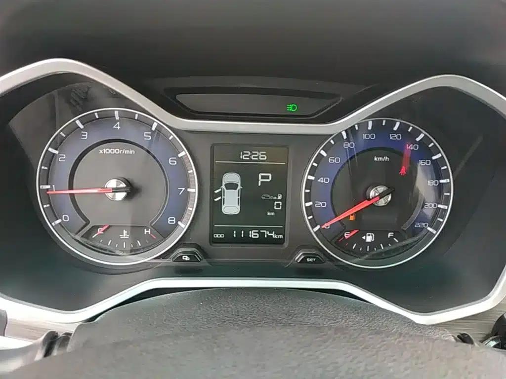 Geely Vision X3 2017 1.5L Automatic Premium Edition — миниатюра 12