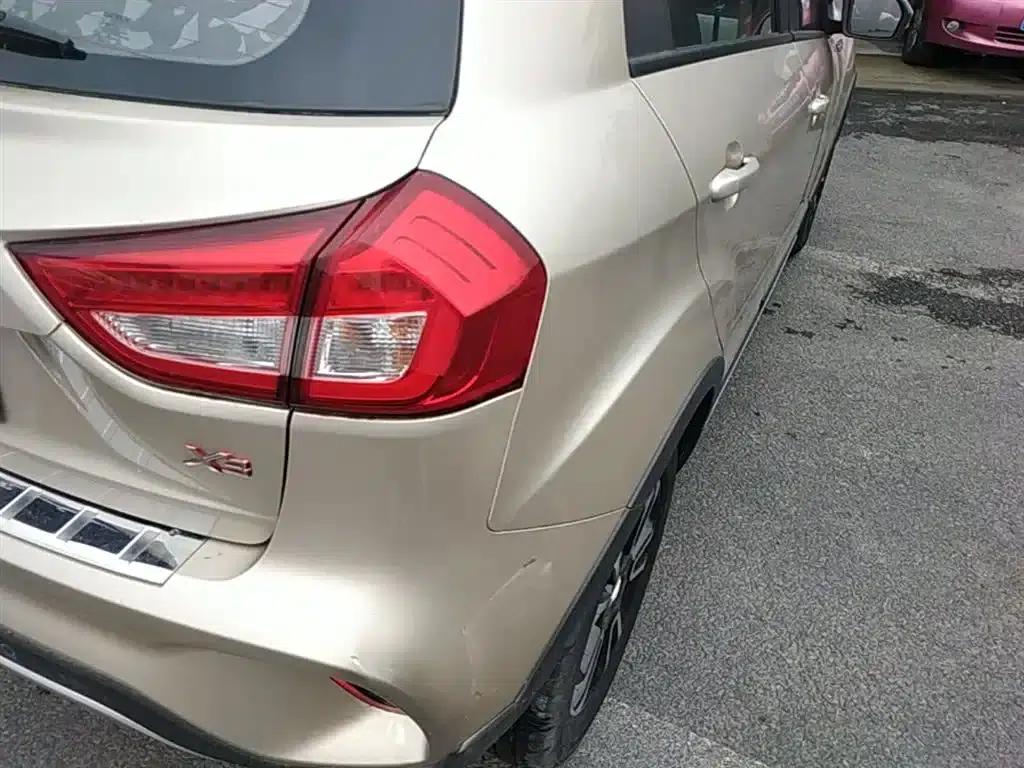 Geely Vision X3 2017 1.5L Automatic Premium Edition — миниатюра 8