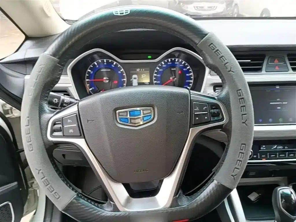 Geely Vision X3 2017 1.5L Automatic Premium Edition — миниатюра 11