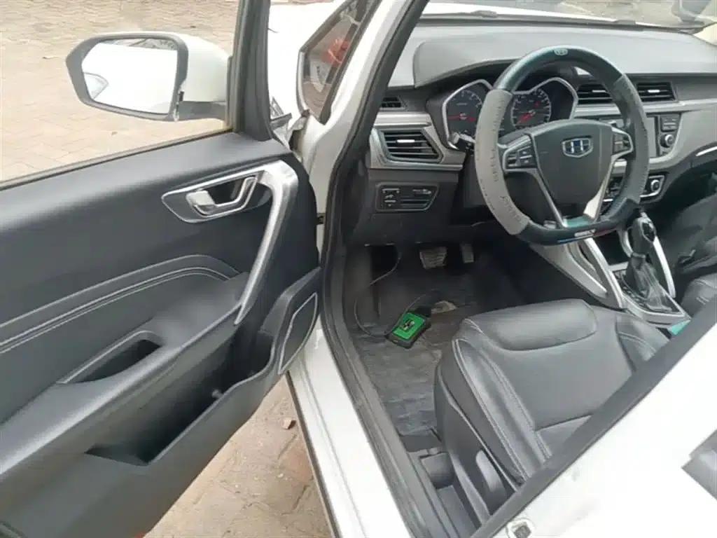 Geely Vision X3 2017 1.5L Automatic Premium Edition — миниатюра 16