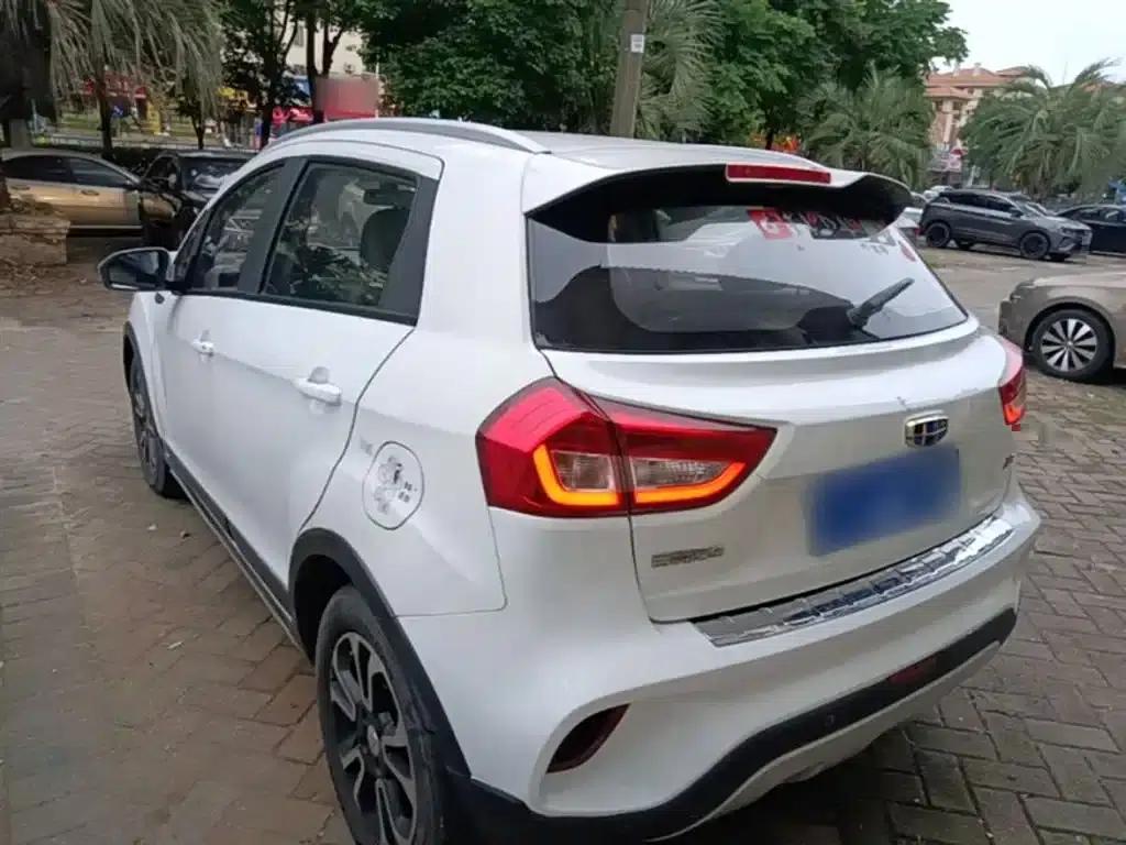 Geely Vision X3 2017 1.5L Automatic Premium Edition — миниатюра 5