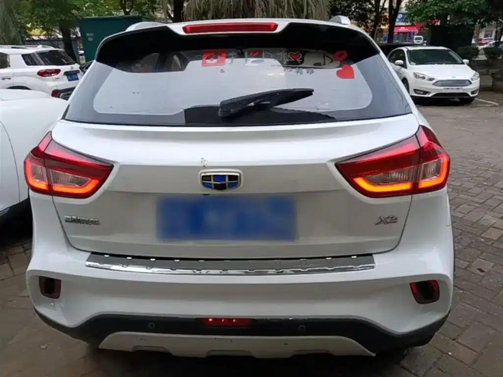 Geely Vision X3 2017 1.5L Automatic Premium Edition — миниатюра 6
