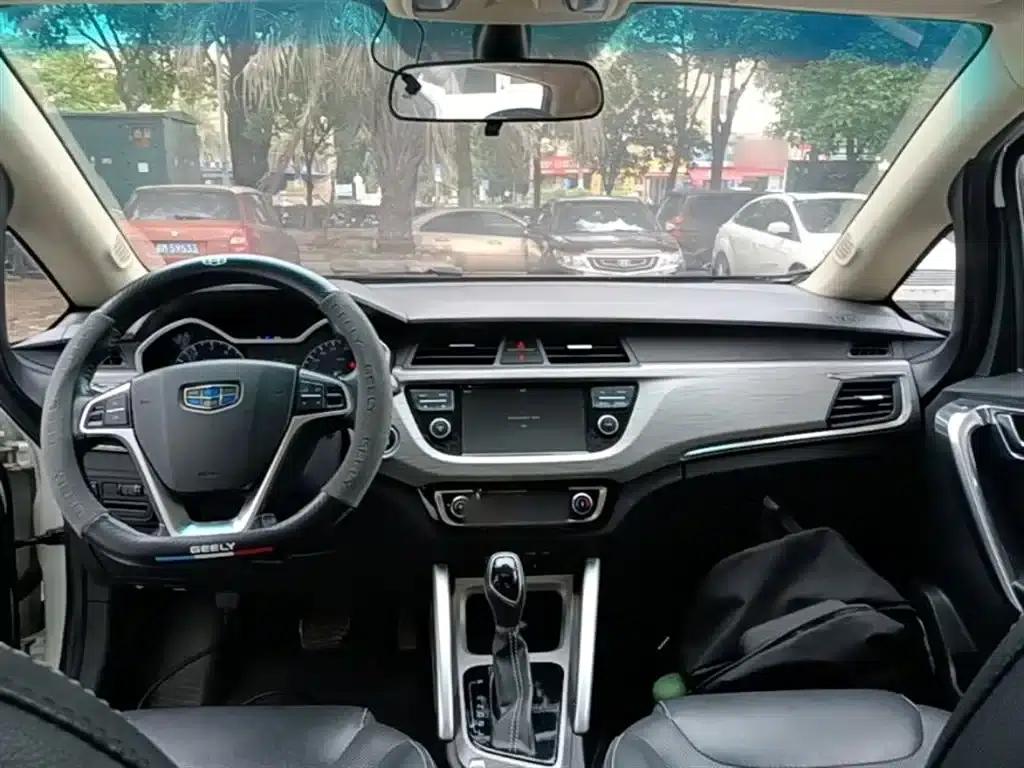 Geely Vision X3 2017 1.5L Automatic Premium Edition — миниатюра 10