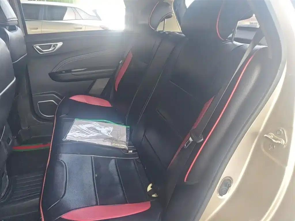 Geely Vision X3 2019 Upgraded Version 1.5L CVT Premium — миниатюра 15