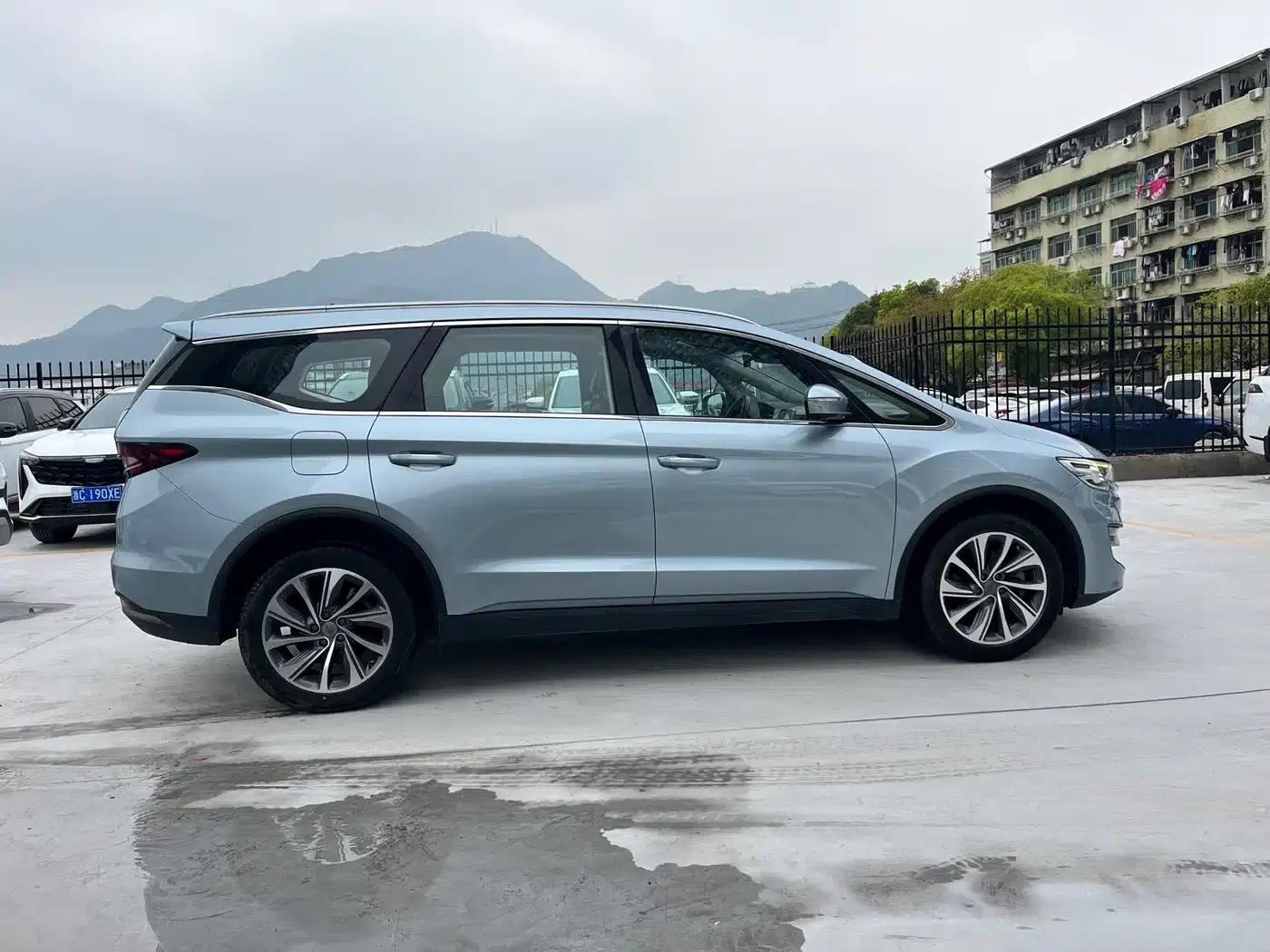 Geely Jiaji 2019 1.5TD MHEV DCT Premium Edition — миниатюра 4