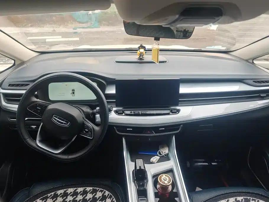 Jiaji 2023 Model L 1.5TD DCT Luxury Edition — миниатюра 12