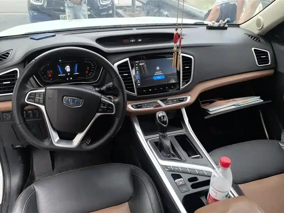 Geely Vision X6 2018 1.4T CVT 4G Connected Luxury Edition — миниатюра 12