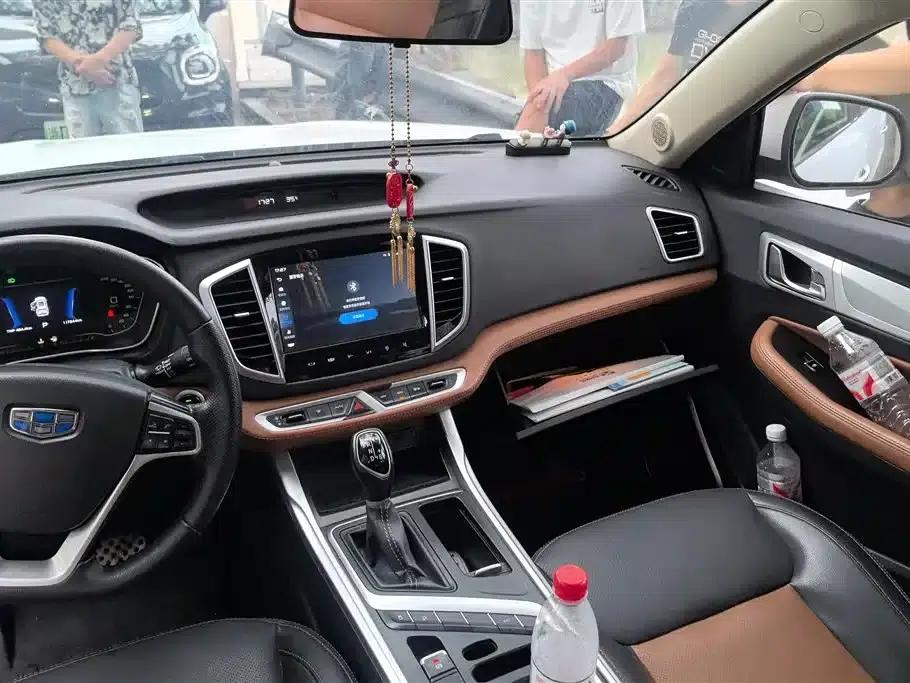 Geely Vision X6 2018 1.4T CVT 4G Connected Luxury Edition — миниатюра 13