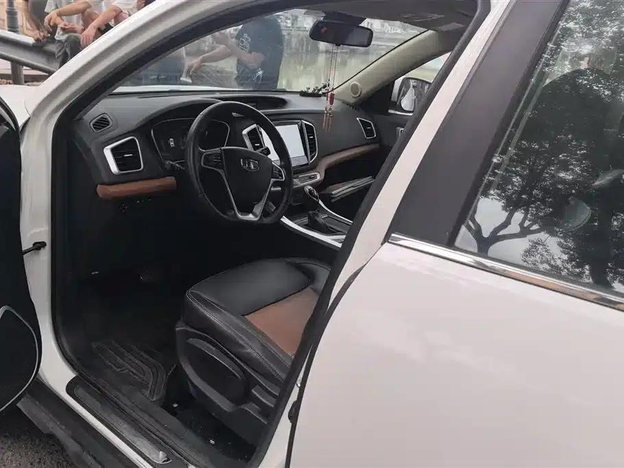 Geely Vision X6 2018 1.4T CVT 4G Connected Luxury Edition — миниатюра 9