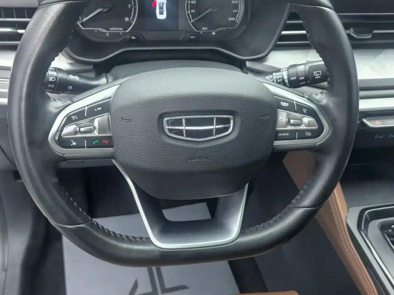 Geely Vision X6 2021 PRO 1.4T Automatic Premium Edition — миниатюра 11