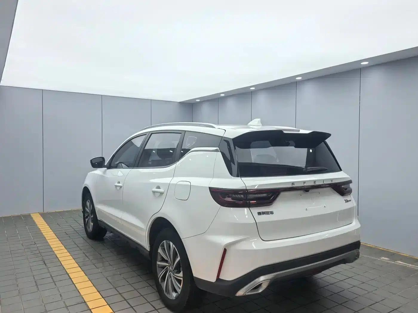 Geely Vision X6 2021 PRO 1.4T Automatic Premium Edition — миниатюра 4