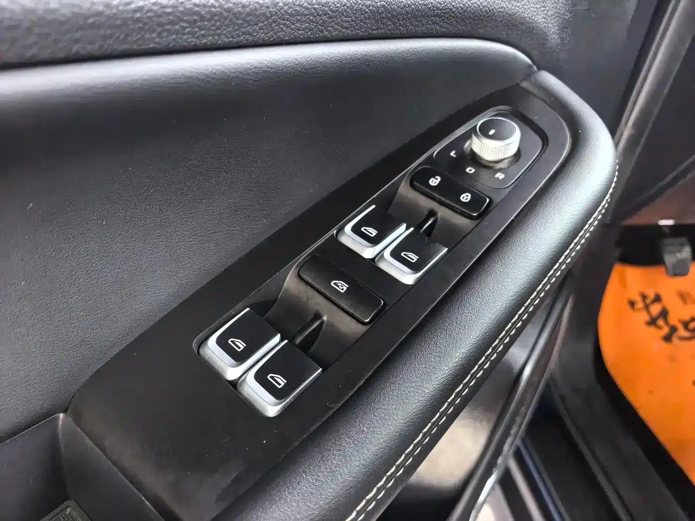 Geely Vision X6 2021 PRO 1.4T Manual Premium Edition — миниатюра 18