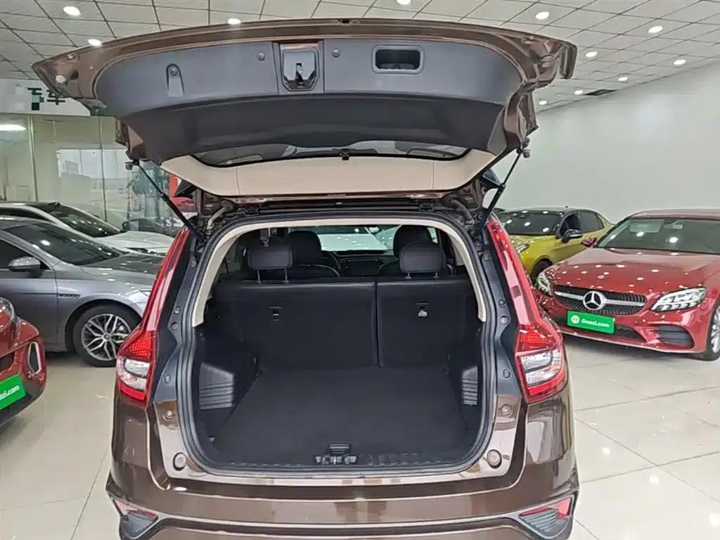 Geely Vision X6 2018 1.4T CVT 4G Connected Luxury Edition — миниатюра 19