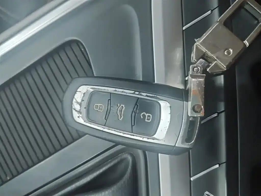 Geely Vision X6 2018 1.4T CVT 4G Connected Luxury Edition — миниатюра 9