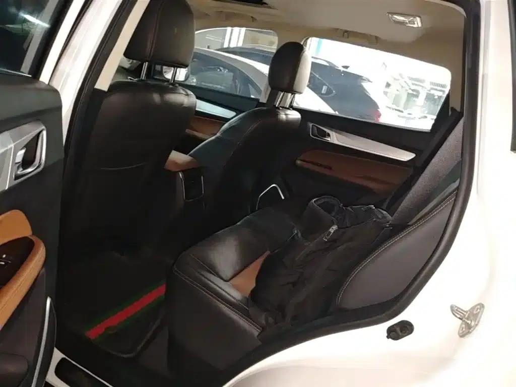 Geely Vision X6 2019 1.4T CVT 4G Connected Luxury Edition (China VI Emission Standard) — миниатюра 17