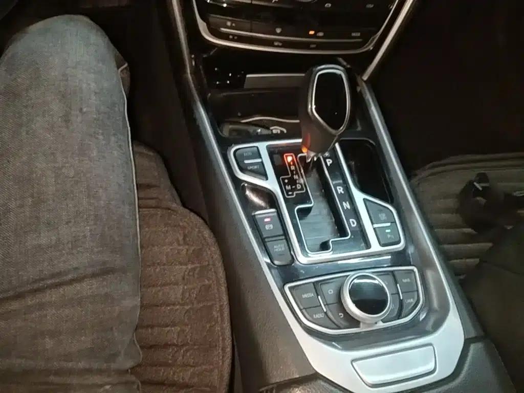 Geely Borui 2018 1.8T Premium Smart Edition — миниатюра 14