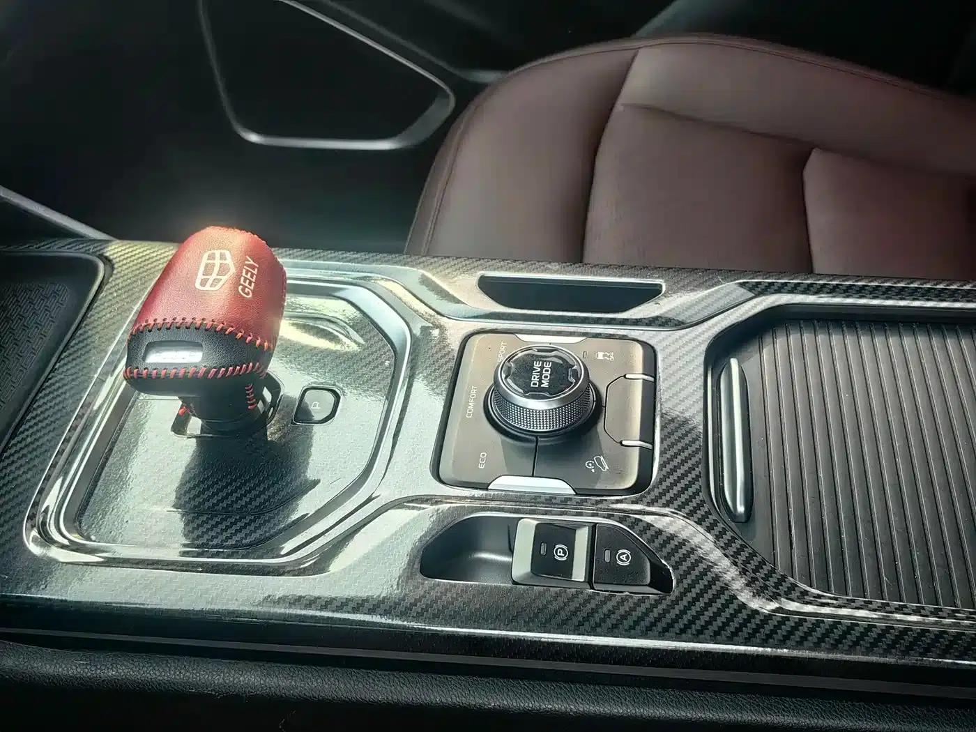 Geely Haoyue 2020 1.8TD DCT Luxury 7-seater — миниатюра 14