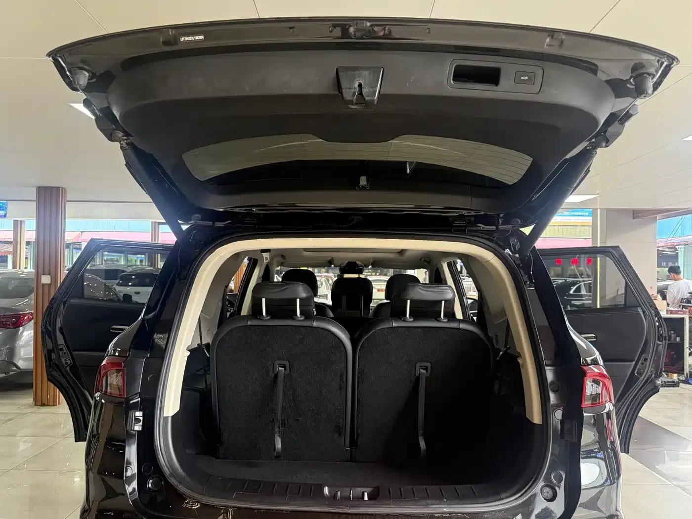 Geely Haoyue 2020 1.8TD DCT Flagship 7-Seater — миниатюра 13
