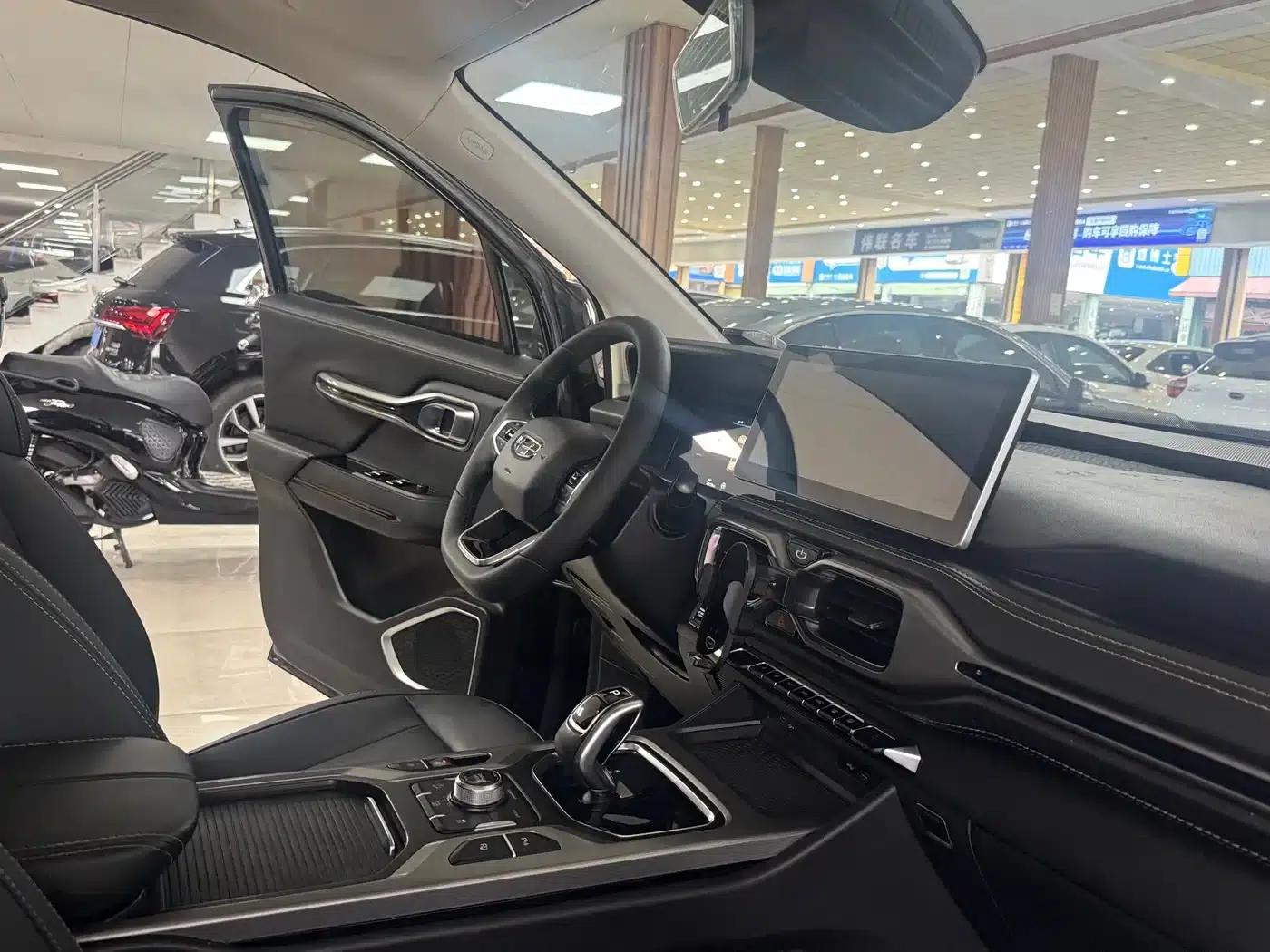 Geely Haoyue 2020 1.8TD DCT Flagship 7-Seater — миниатюра 8