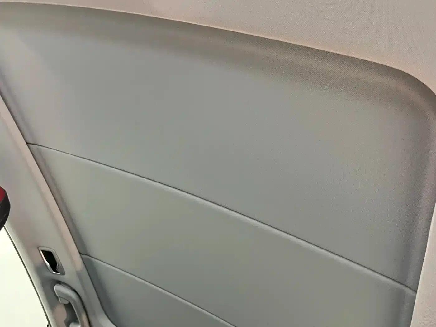 Geely Emgrand S 2021 1.4T CVT Premium Edition — миниатюра 13